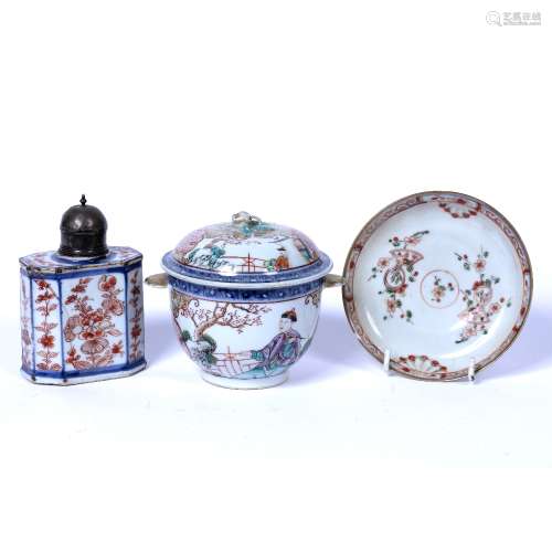 Porcelain export ecuelle and cover Chinese, early 19th Century with twin gilt handles and painted