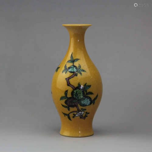 A Chinese Yellow Glaze Tricolour Painted Porcelain Vase