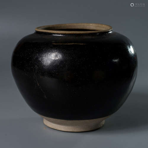 A Chinese Ugyen Glazed Porcelain Zun