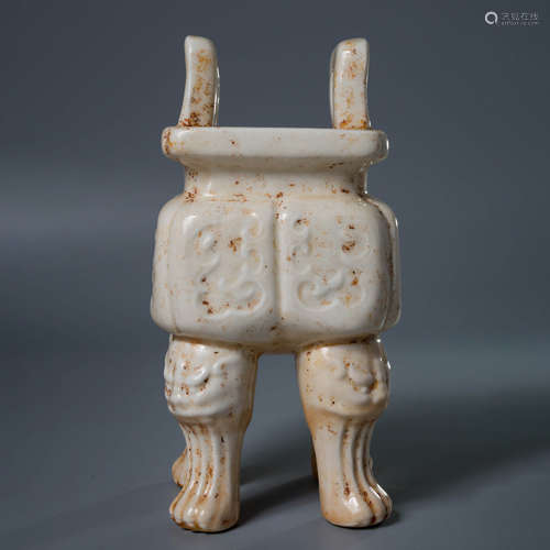 A Chinese Dehua Kiln Porcelain Square Vessel