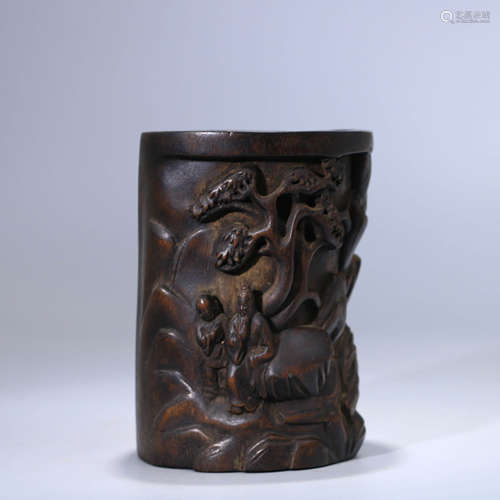 A Chinese Eaglewood Carved Figure Pattern Brush Pot