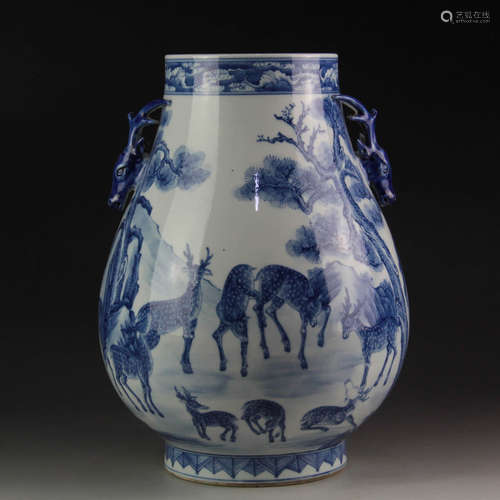 A Chinese Blue and White Deers Painted Porcelain Zun