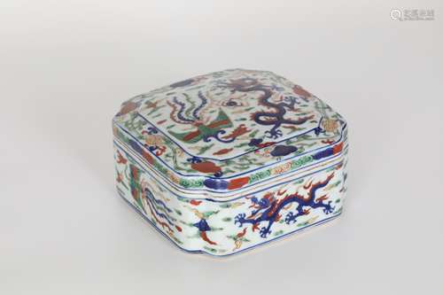 16th century, colorful dragon and phoenix pattern box