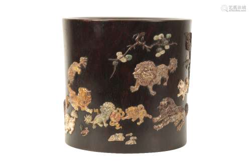 FINE 'ZITAN' AND HARDSTONE BRUSHPOT (BITONG), QING DYNASTY, 18TH / 19TH CENTURY