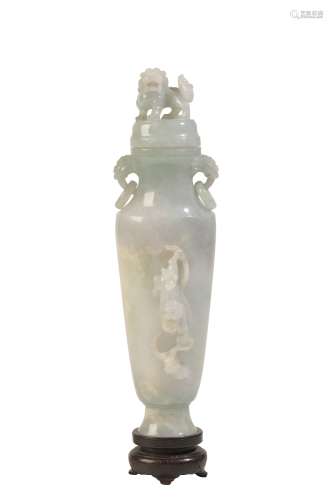 FINE CARVED JADEITE VASE AND COVER, LATE QING / EARLY REPUBLIC PERIOD