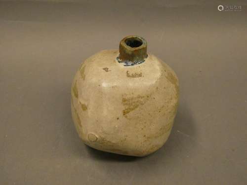 JAPAN Sandstone ball base. H : 16cm