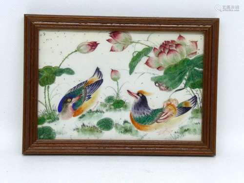 CHINA Pair of paintings on paper representing ducks and birds. Size : 13x19cm