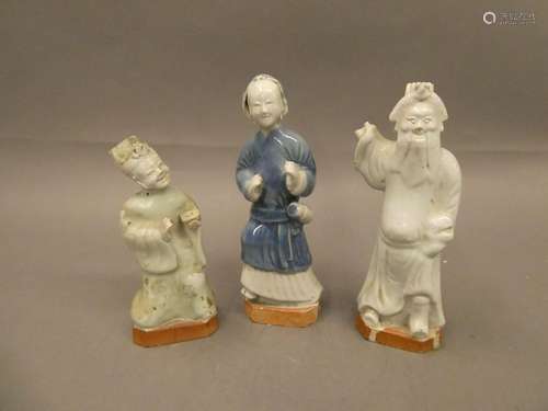 CHINA circa 1900 Suite of three subjects depicting wise men in glazed stoneware High. 10 cm approx.