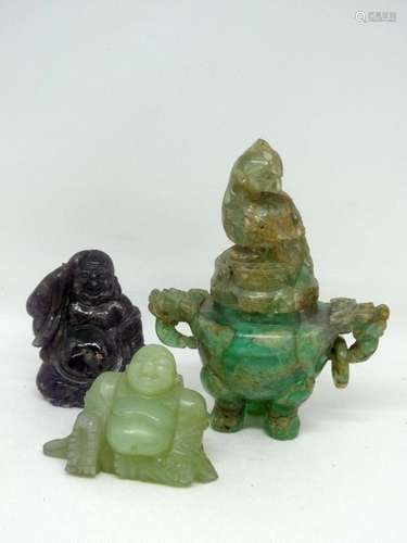 CHINA Set comprising a jadeite perfume burner and a seated quartz buddha.