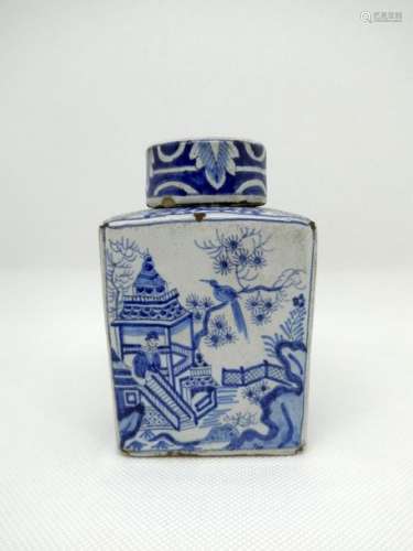 CHINA Tea box in blue and white FAIENCE with landscape decoration. Size : 11 cm