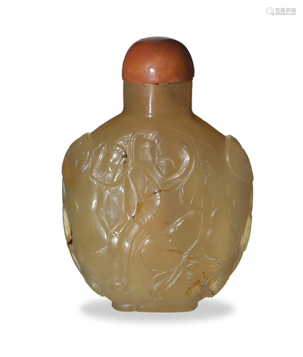 Chinese Carved Agate Snuff Bottle, 19th Century