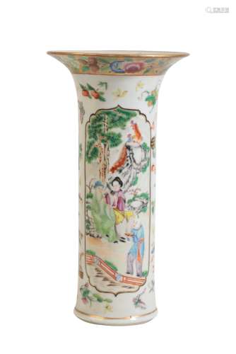 FAMILLE ROSE 'IMMORTALS' SLEEVE VASE, LATE QING DYNASTY