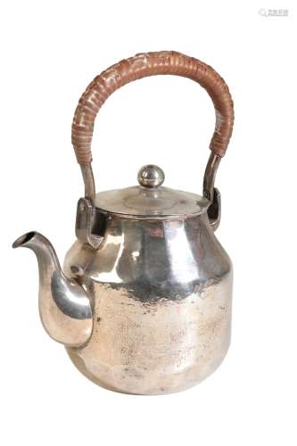 CHINESE EXPORT SILVER TEAPOT, EARLY 20TH CENTURY