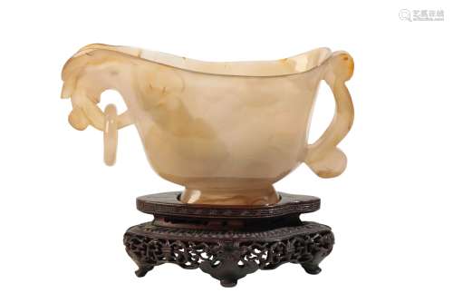 CARVED AGATE LIBATION CUP, LATE QING DYNASTY
