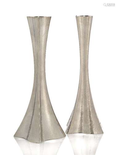 Hazorfim, a pair of Modern silver 'Bolero Hammering' medium size candlesticks Recent manufacture,
