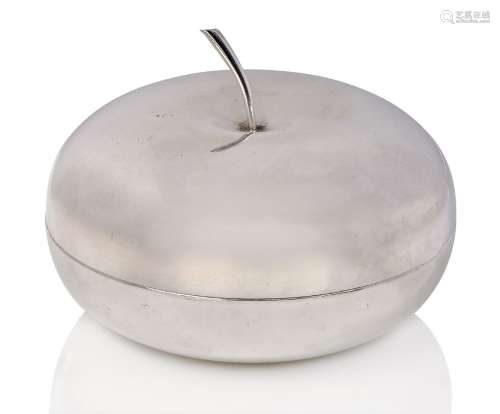 Lino Sabattini (1925-2016), a silver plate lidded dish in the form of a melon c.1970, stamped