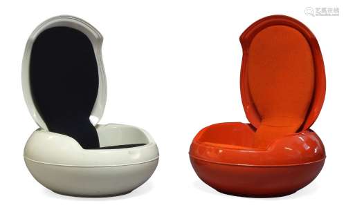 Peter Ghyczy (b.1940), two 'Garden Egg' chairs together with an un-associated black fiberglass