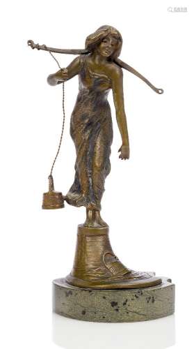Victor Heinrich Seifert (1870-1953), a patinated bronze figure 'Wasserträgerin' c.1900, signed on