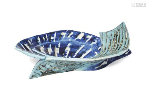 Carol McNicoll (1943-), a large hand built dish c.1985, signed to base A long white earthenware dish