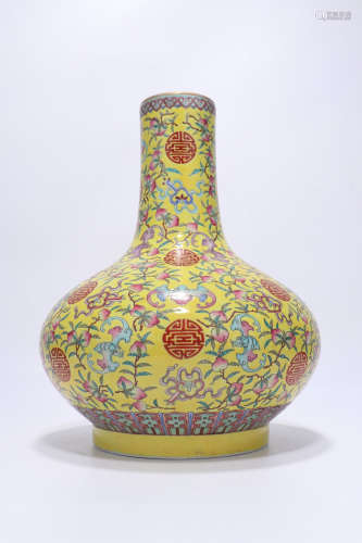 chinese qing dynasty famille rose porcelain globular vase