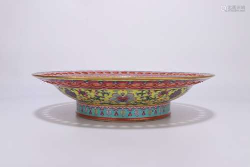 chinese yellow-ground famille rose porcelain dish,qing dynasty