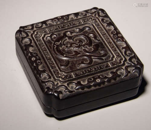 A ZITAN WOOD BOX CARVED WITH BEAST