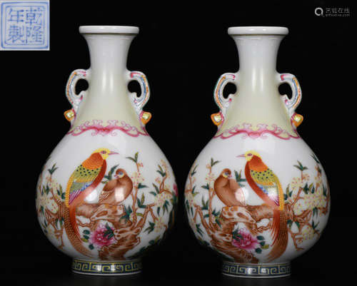 PAIR OF ENAMELED GLAZE VASE PAINTED WITH BIRD PATTERN