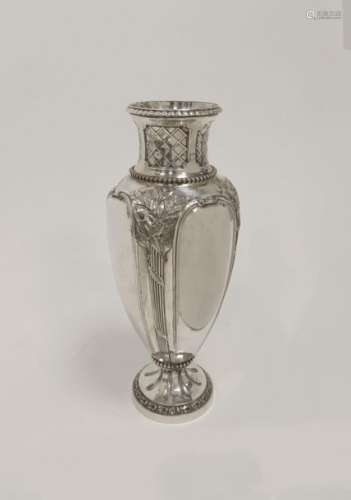 Orfèvrerie GALLIA Vase en métal argenté de forme o…