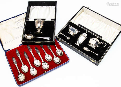 A set of eight silver commemorative teaspoons by Charles Boyton & Sons, in case, for the Monarchs of