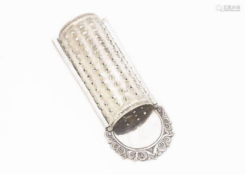 A Georgian white metal nutmeg grater, 9cm and 0.7ozt, pierced half cylinder applied to rectangular