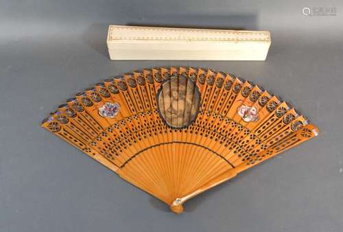 A late 18th Century English Carved and Pierced Wooden Brise Fan with oval engraving depicting a