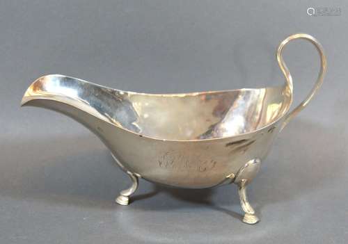 A George III Irish Silver Sauce Jug, Dublin 1791, 6oz