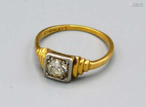 An 18ct. Gold Solitaire Diamond Ring approximately 0.40 ct. within a square setting, ring size P,