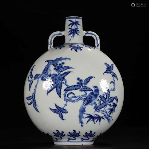 YONGZHENG MARK, CHINESE BLUE & WHITE MOONFLASK