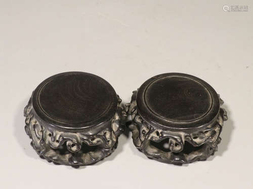 PAIR OF CHINESE ZITAN WOOD ORNAMENT