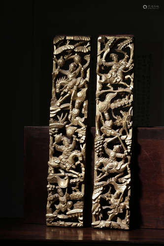 PAIR OF CHINESE CARVED WOOD ORNAMENT