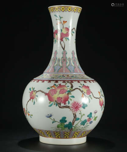 QIANLONG MARK, CHINESE FAMILLE ROSE VASE