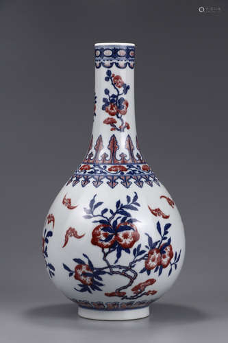 QIANLONG MARK, CHINESE BLUE & WHITE RED GLAZED VASE