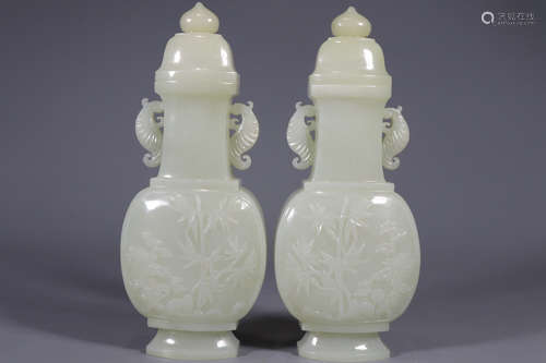 PAIR OF CHINESE CARVED HETIAN JADE VASE