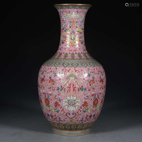 JIAQING MARK, CHINESE GILT FAMILLE ROSE VASE