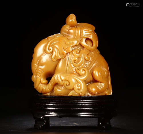 CHINESE SOAPSTONE ORNAMENT
