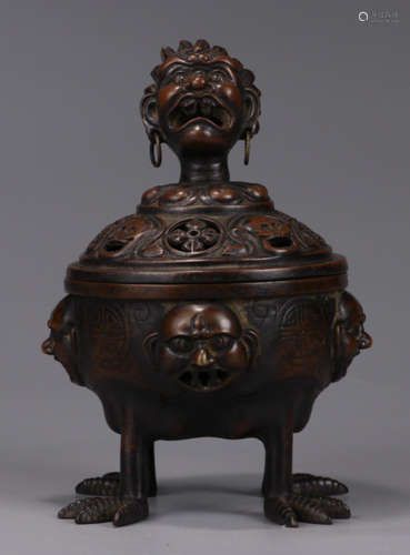 A COPPER CENSER WITH BEAST EARS&COVER
