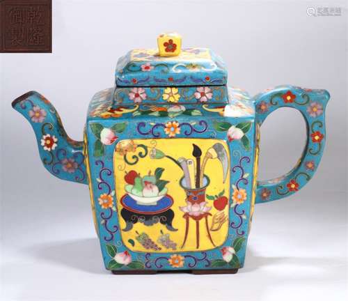 A ZISHA TEA POT PAINTED WITH FLOWER PATTERN