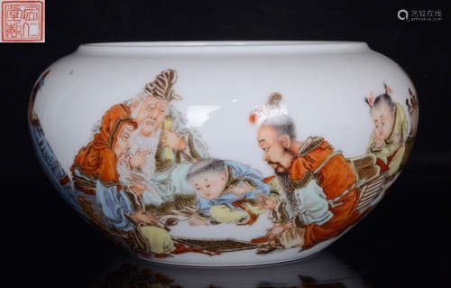 AN ENAMELED GLAZE BRUSH WASHER WITH STORY PATTERN