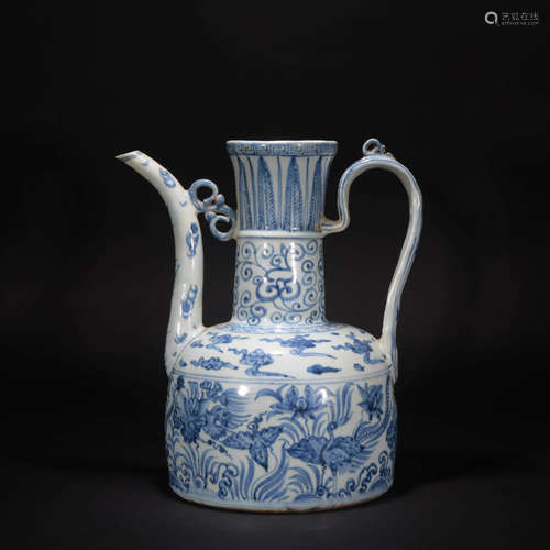 A Chinese Blue and White Floral Porcelain 