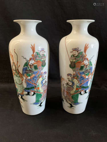 Qing Dynasty Kang Xi Five Colored Military Officer Famille Rose Twain Jars