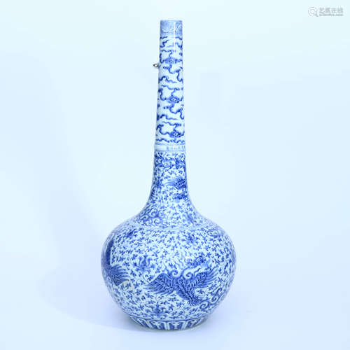 A Chinese Blue and White phoenix Pattern Porcelain Flask