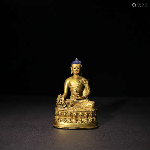 A Chinese Gild Bronze Statue of Sakyamuni