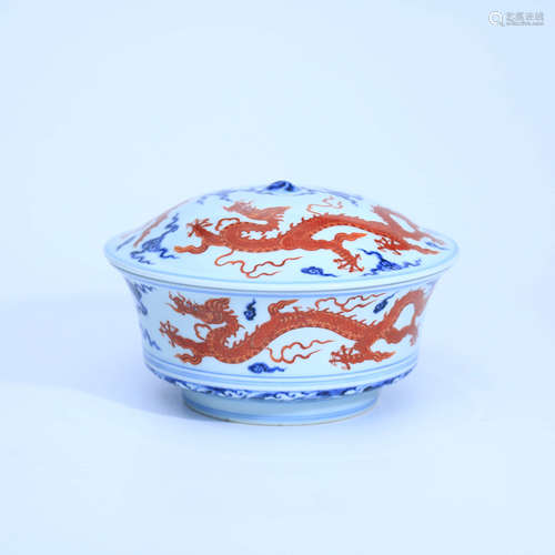 A Chinese Blue and White Iron Red Dragon Pattern Porcelain Bowl with Cover