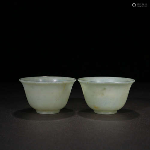 A Pair of Chinese Hetian Jade Cups